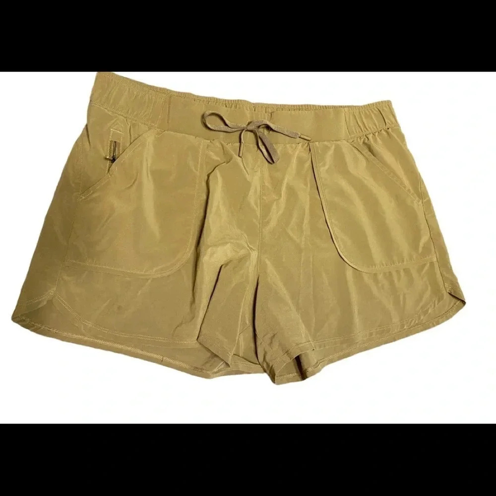 Women’s All In Motion Shorts Sz XL